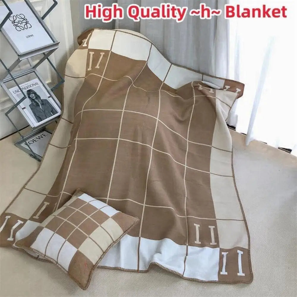 H Blanket Cashmere Blends - Khaki - Plaid Throw - Livingroom Collection