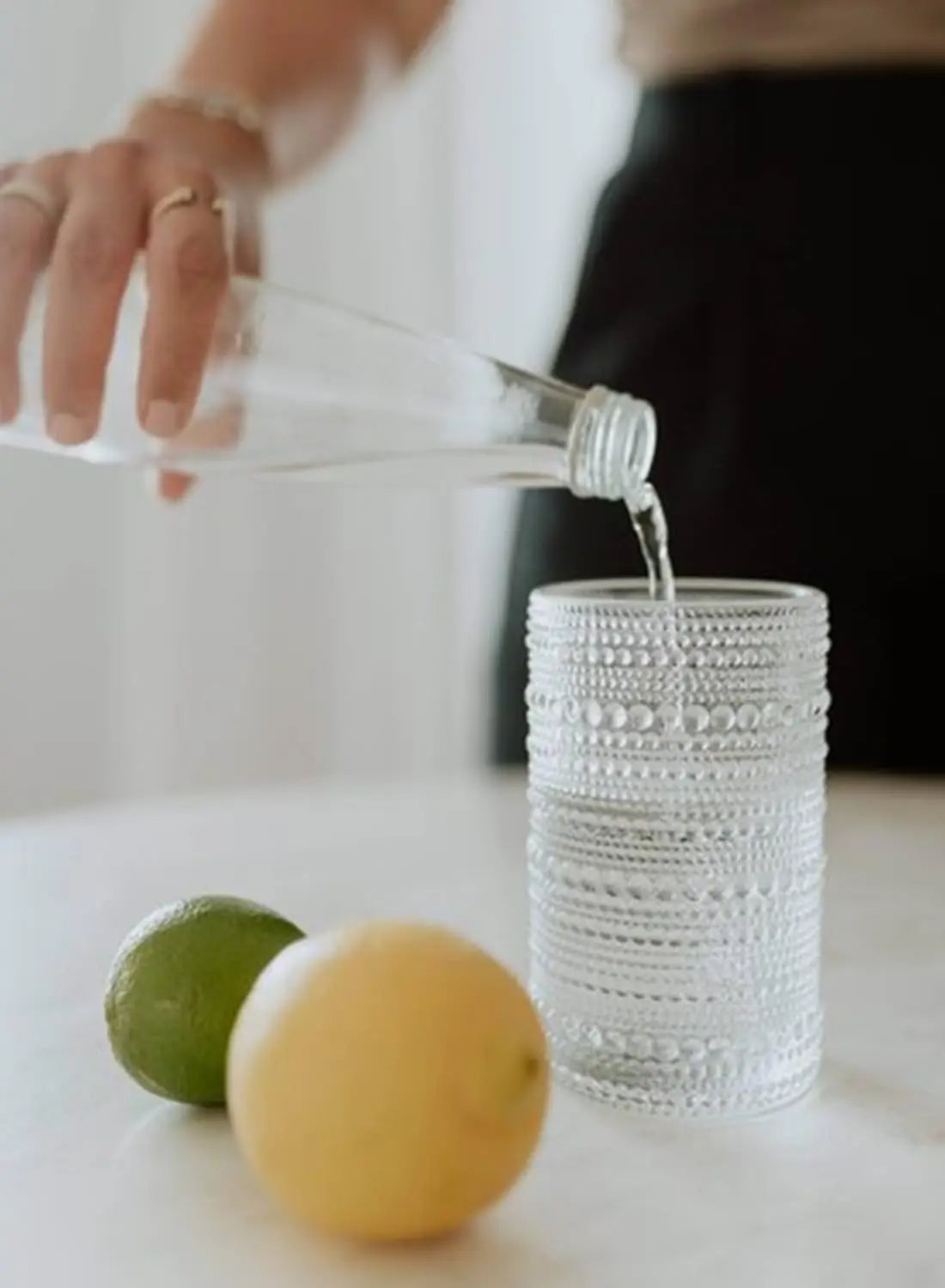 Hobnail Glass Tumbler Set *6Pcs - 13 ozs - Embossed - Diningroom Collection